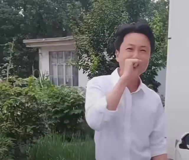 突發!千萬粉絲網紅秀才帳號疑被封,曾被譽為「中老年婦女偶像」