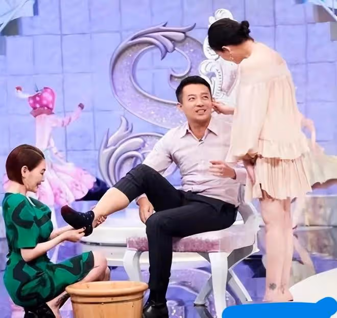 大S沒懷雙胞胎,但不願出門下床,具俊曄把她寵成腳不沾地的女人