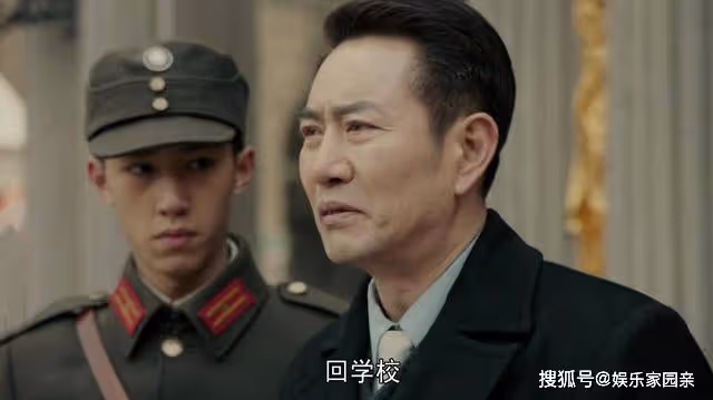 《蜂巢》越看越糊塗，黑匣子到底有幾個？不是燒腦而是莫名其妙