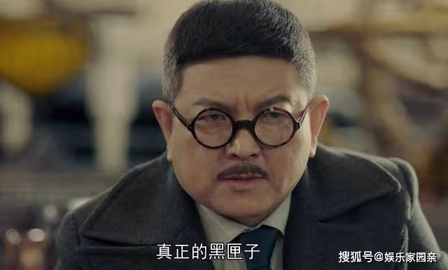 《蜂巢》越看越糊塗，黑匣子到底有幾個？不是燒腦而是莫名其妙