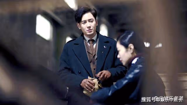 《蜂巢》黃素梅叛變成大漢奸,夏恩遭暗害犧牲,顧盼羅星明幸福一生
