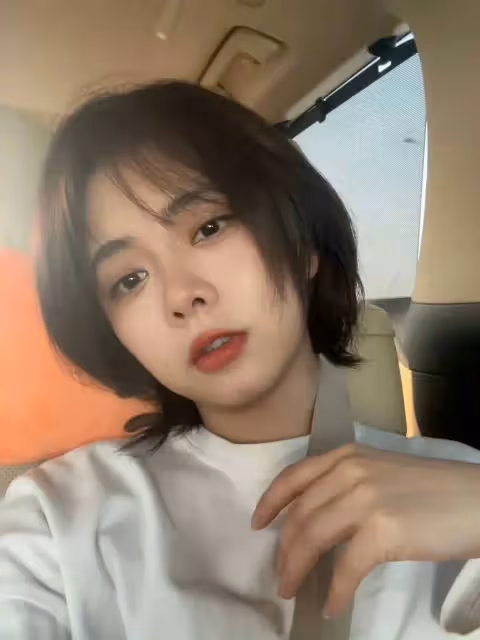 內娛那些圓臉女明星，趙麗穎國泰民安，譚松韻顯小，誰是你的審美