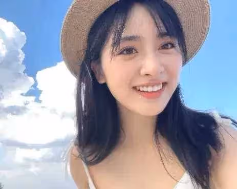 內娛那些圓臉女明星，趙麗穎國泰民安，譚松韻顯小，誰是你的審美