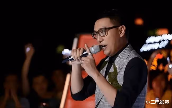 42歲華少被曝帶走風波,憔悴面容疑受打擊過度,曾被扒億級資產
