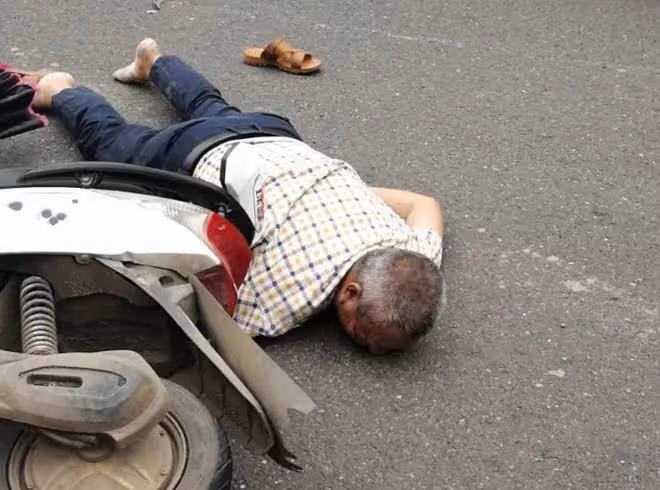 回顧老人無故摔倒無人扶終死亡,家屬怒將路人告上法庭!結果如何