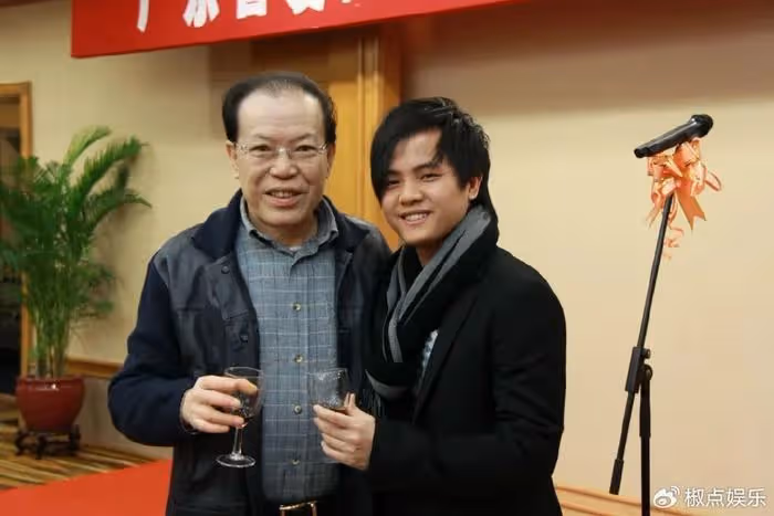 14歲開演唱會,24歲狂賺2億,春晚請不動他,卻沒人說他要大牌