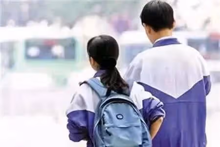 18歲女兒:「爸,我今晚要去男朋友家睡」 父親的做法「堪稱典範」令無數網友狂讚:明智又暖心!