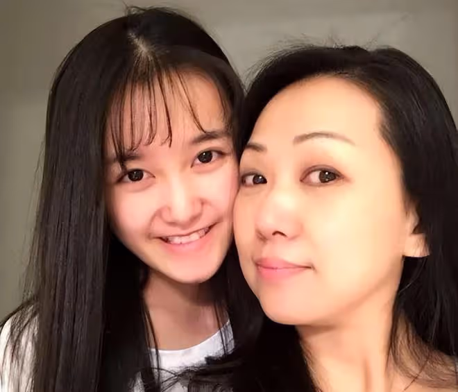 蔣依依塌房!被曝不是第一次偷稅漏稅,還給張庭站台,黑料被扒!