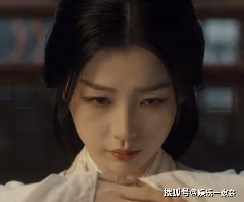 《雲之羽》云為衫的身份是什麼？除了魑這個身份之外，云為衫還有什麼隱藏身份
