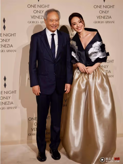 舒淇威尼斯合體李安披肩禮服美爆了「超不平凡」牛仔褲時尚感爆棚!