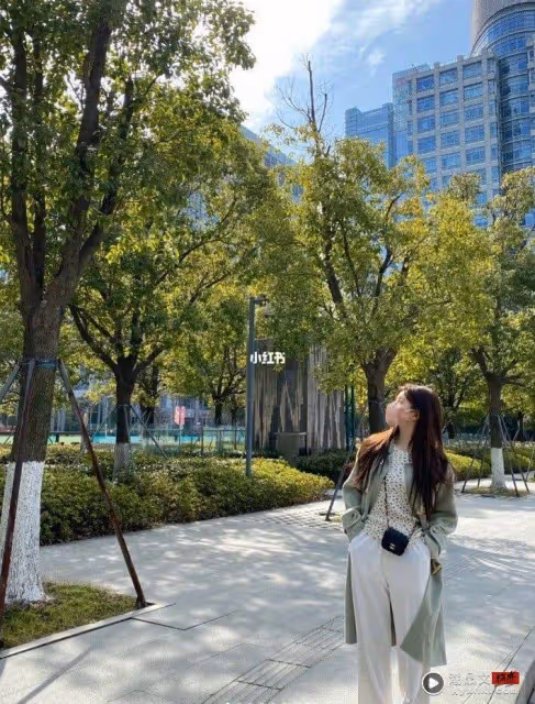 Beauty潮品文/趙露思好感穿搭不僅招桃花、還有好人緣!