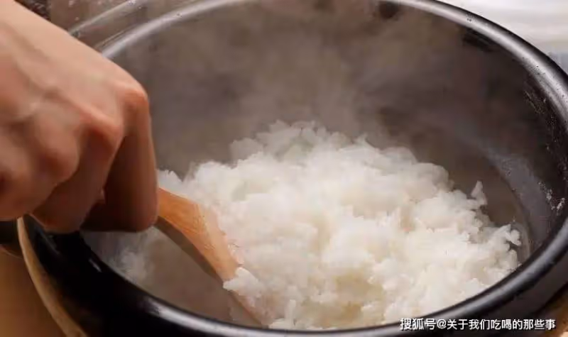 掌握「5個」技巧，讓你做出的大米飯好吃10倍，每頓能多吃兩大碗