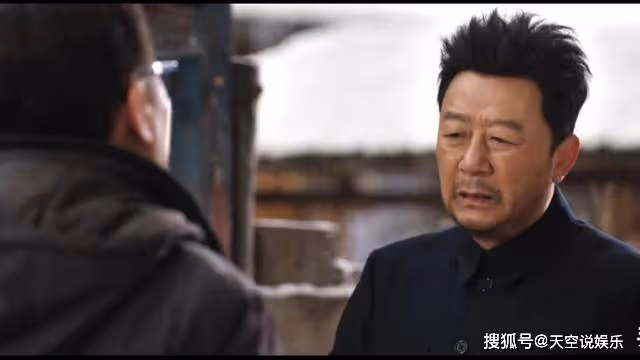 《父輩的榮耀》顧長山秘密曝光,存花臨死前揭露真相,鳳勤動情現場