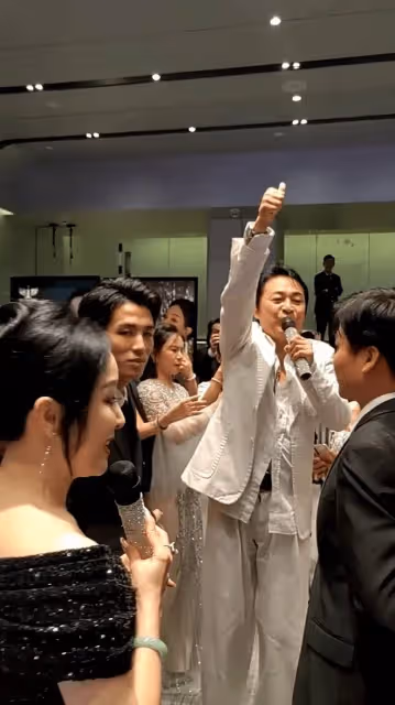 馬景濤這是怎麼了?演出期間做歪嘴動作,網友懷疑他中風面癱