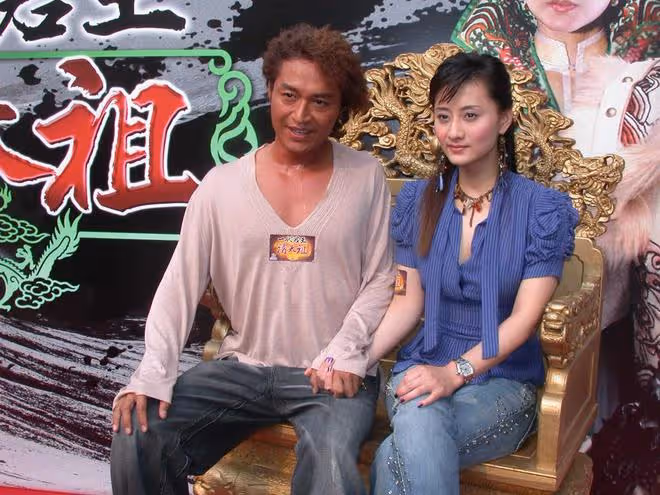馬景濤這是怎麼了?演出期間做歪嘴動作,網友懷疑他中風面癱