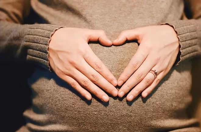 回顧河南女博士患癌需80萬換肝,丈夫為離婚下跪:放我條生路