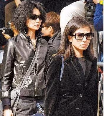 丈夫英年早逝，癡情為夫守寡，無兒無女永不再嫁，孤身堅強14年終紅了眼眶：還是熬不過現實