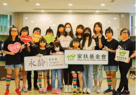 從不大肆慶祝!曾馨瑩生日「一定挪出時間行善」,帶2女兒加入「慷慨捐出300萬」給最好身教