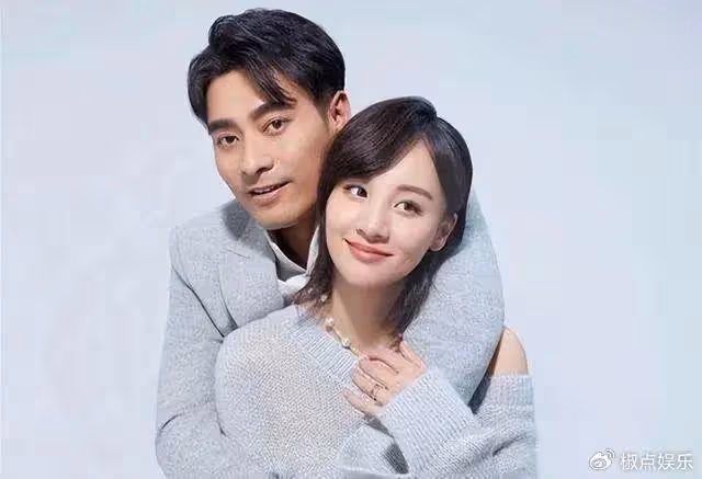 她被騙進娛樂圈,與名演員閃婚,生一雙帥氣兒子,被丈夫寵成大女兒
