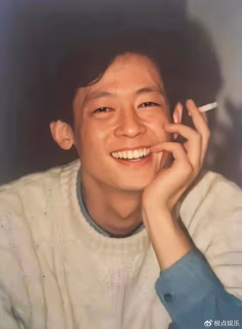 演員羅鋼:娶小23歲郝蕾,陪嬌妻戰勝家族遺傳病,48歲老來得子