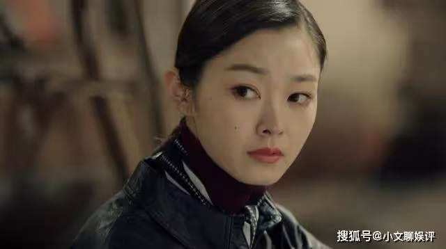 《蜂巢》顧盼到蒲從房間不拿密碼盒子，是劇情上漏洞嗎？