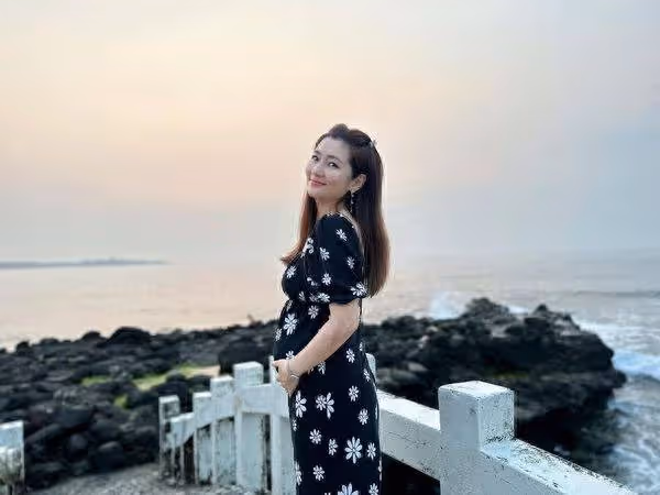 Selina自然產喜迎小腰果!Ella、Hebe陪產見證