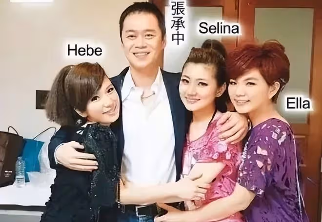 Selina曬寶寶正臉官宣產子,稱兒子噴爸爸一身尿,和男友仍未領證