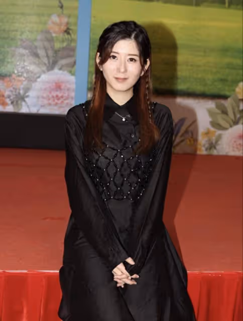 與緋聞對象劃清界線!TVB上位小花神隱多時終現身,自曝身體抱恙