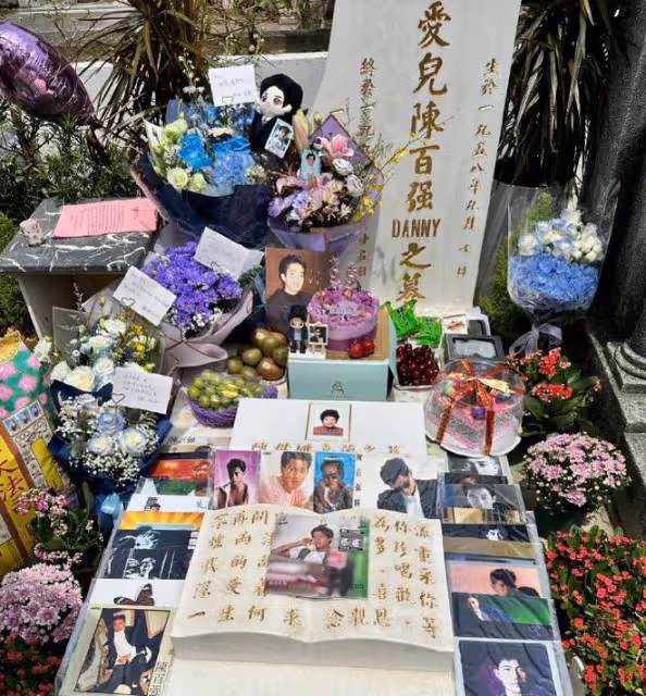粉絲為陳百強打掃墓地送生日蛋糕,Danny65歲冥誕不寂寞