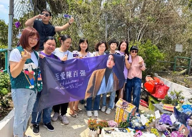 粉絲為陳百強打掃墓地送生日蛋糕,Danny65歲冥誕不寂寞