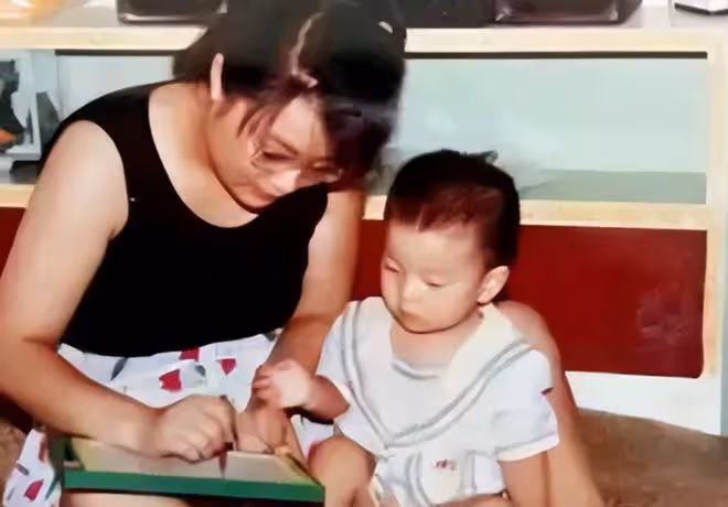 1988年，武漢女子生下腦癱兒遭丈夫拋棄，28年後兒子考上北京大學