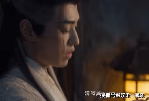 《雲之羽》金繁是紅玉侍衛嗎？《雲之羽》月公子和蘭夫人是什麼關係？
