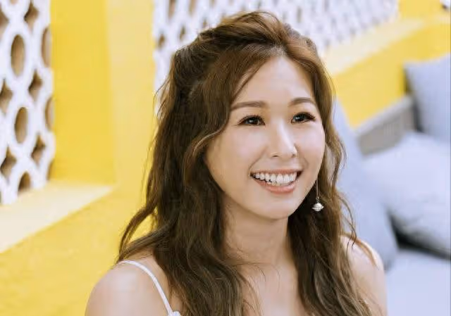 TVB知名女星突然約滿離巢,住香港半山過億豪宅,父親是石油大亨