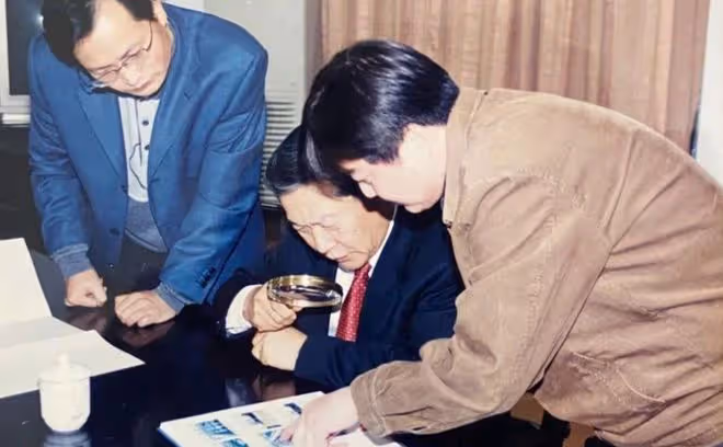 南充特大輪姦殺人案！四大惡人遊街示眾，罕見萬人空巷