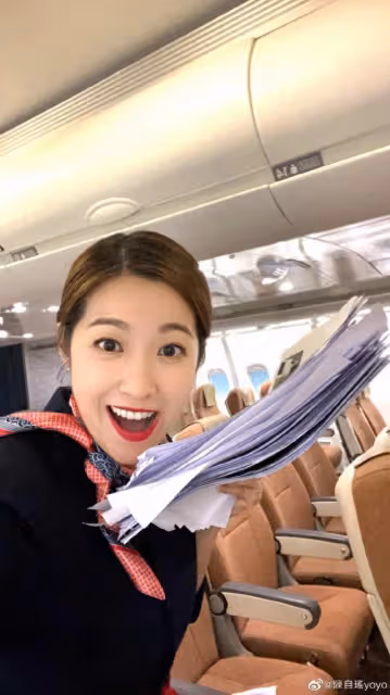 開心!TVB實力女星首次參加內地節目做評判,與李佳琦同台超興奮