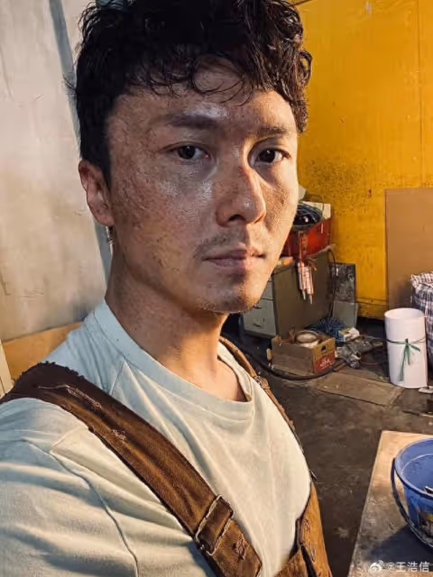 開心!TVB實力女星首次參加內地節目做評判,與李佳琦同台超興奮