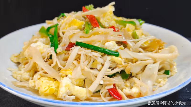 不愧是「菜中珍品」!無敵特脆嫩、特營養,和雞蛋炒一炒,一口吃到16種胺基酸