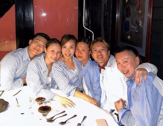 何超雲和未婚夫同游歐洲,一起為結婚地選址,曬全家幸福照