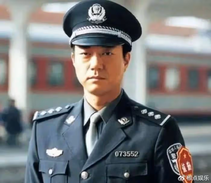 董勇:和前妻離婚後一度恐婚,卻在45歲被嫂子逼迫娶了小9歲嬌妻