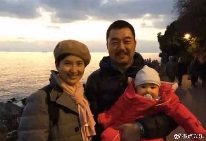 董勇:和前妻離婚後一度恐婚,卻在45歲被嫂子逼迫娶了小9歲嬌妻