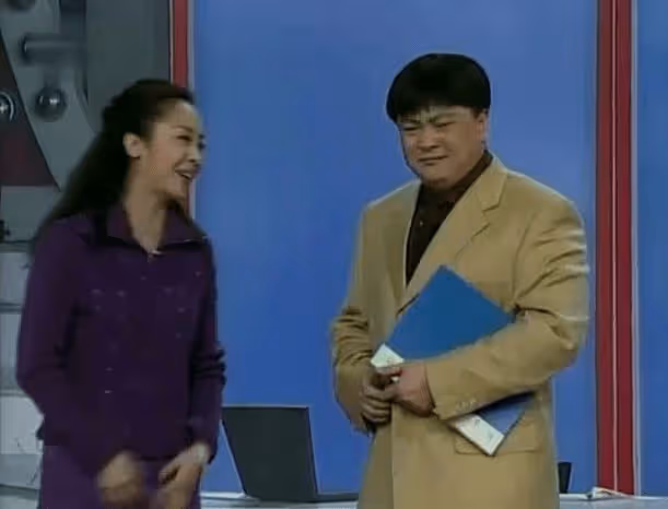 她用10年捧紅男子,男子卻轉身娶了秦海璐,如今揚眉吐氣成製片人