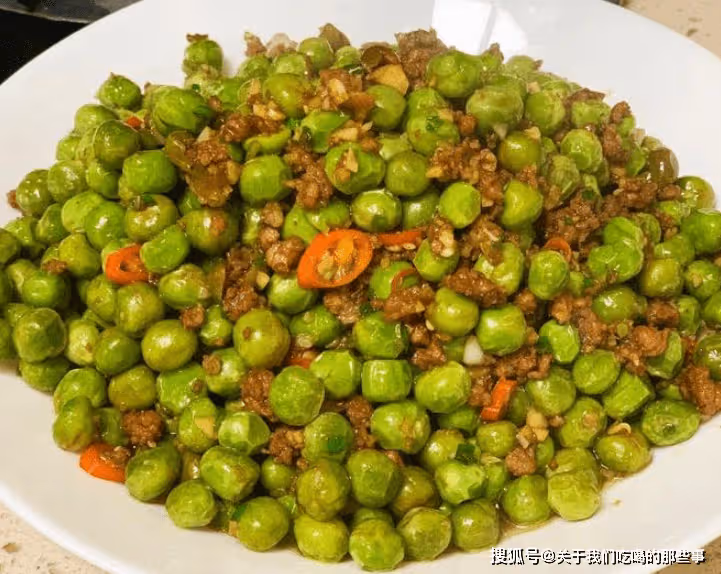 保存豌豆別再焯水了,教你一招,放一年也飽滿鮮嫩,不縮水不發黃