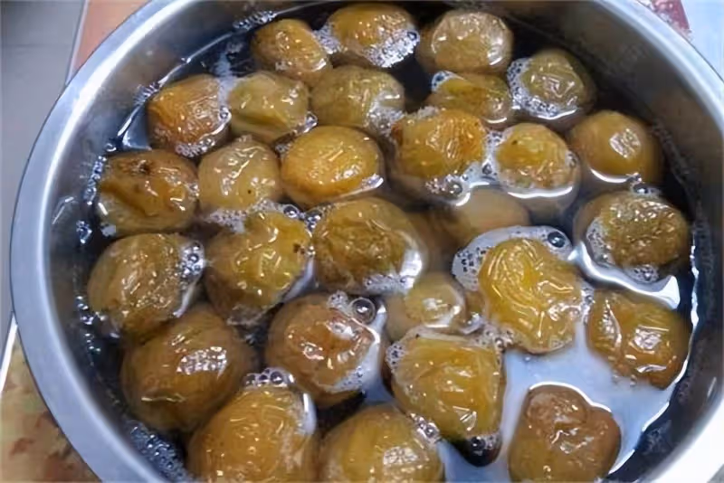 教你傳統腌制青梅做法，酸酸甜甜，夏天解暑神器，放幾年不會壞