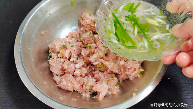 秋天包餃子,就選這個餡!不愧是「菜中珍品」,夠鮮嫩夠營養,一口一個就是香