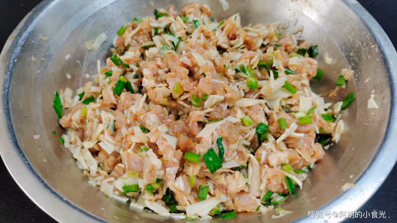 秋天包餃子,就選這個餡!不愧是「菜中珍品」,夠鮮嫩夠營養,一口一個就是香