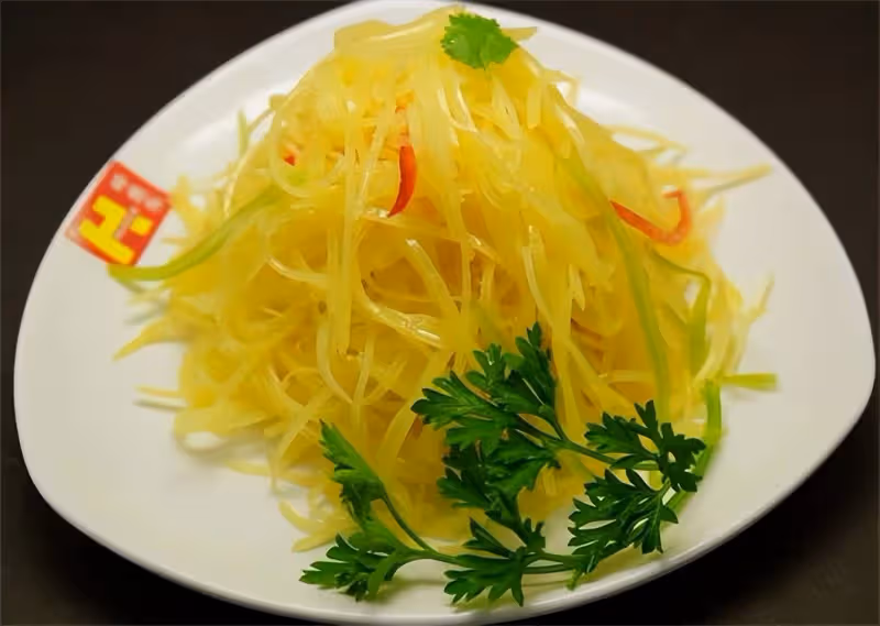 飯店的涼拌土豆絲為何那麼好吃?做法非常簡單,清脆爽口又開胃
