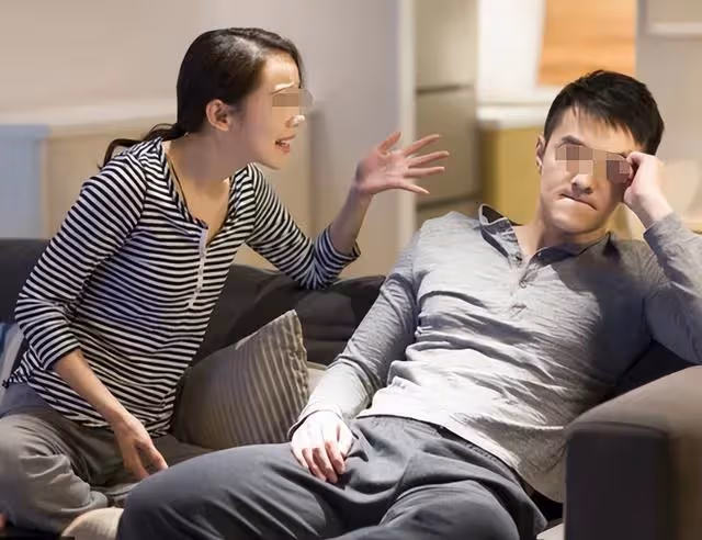 我報警了!因婆婆從我的婚房出來,20萬彩禮不翼而飛,她拒不承認