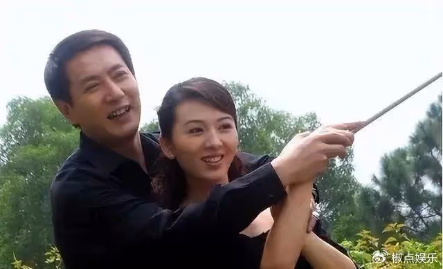 孫楠發小和溫崢嶸分手後，對婚姻不再抱希望，如今53歲仍孤身一人