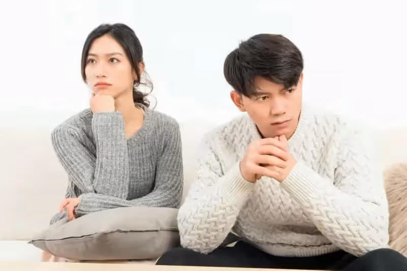 女兒婚前懷孕,婆婆要兩套房8萬陪嫁,我勉強答應女兒卻說我害了她