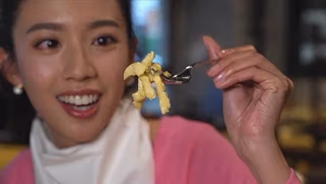 TVB知名女星旅遊節目負評不斷,主持風格太吵,曬豐滿身材引反感